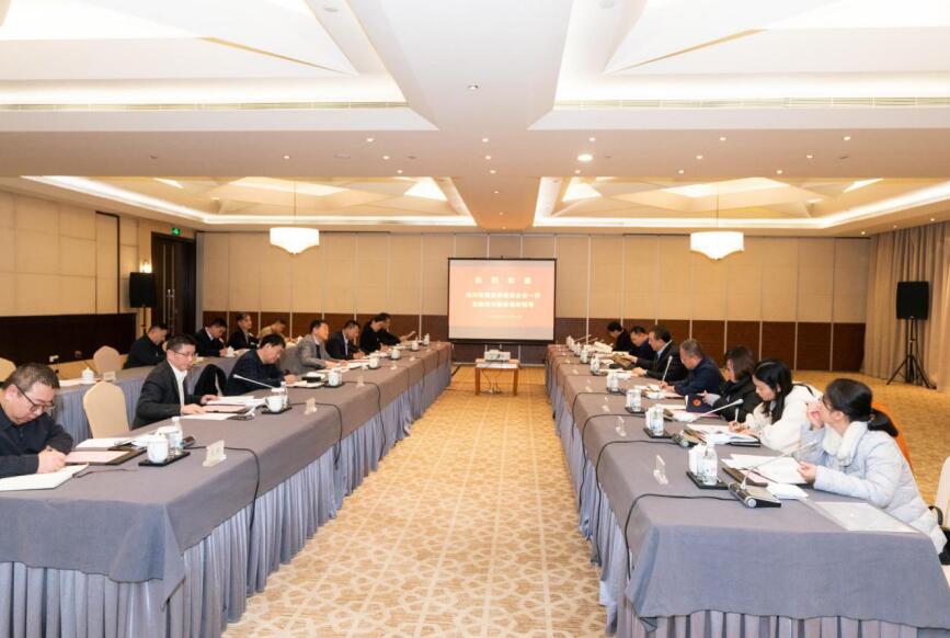 徐进主任在尊龙凯时集团调研时强调： 提高站位 深化改革 当好文旅产业企业排头兵