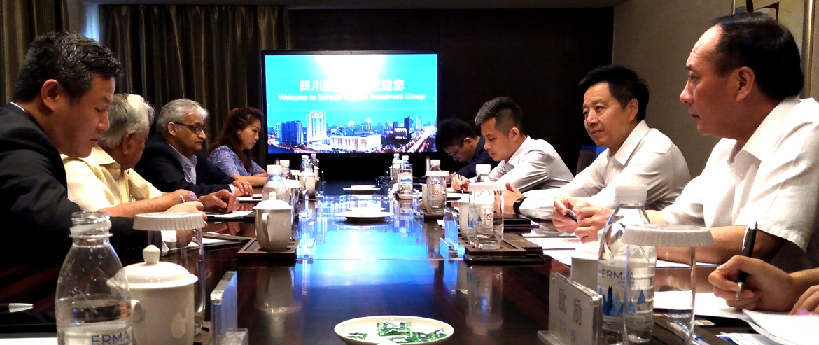 集团党委副书记、副董事长、总经理杨川会见印度靛蓝集团执行董事卡皮尔·巴蒂亚先生一行