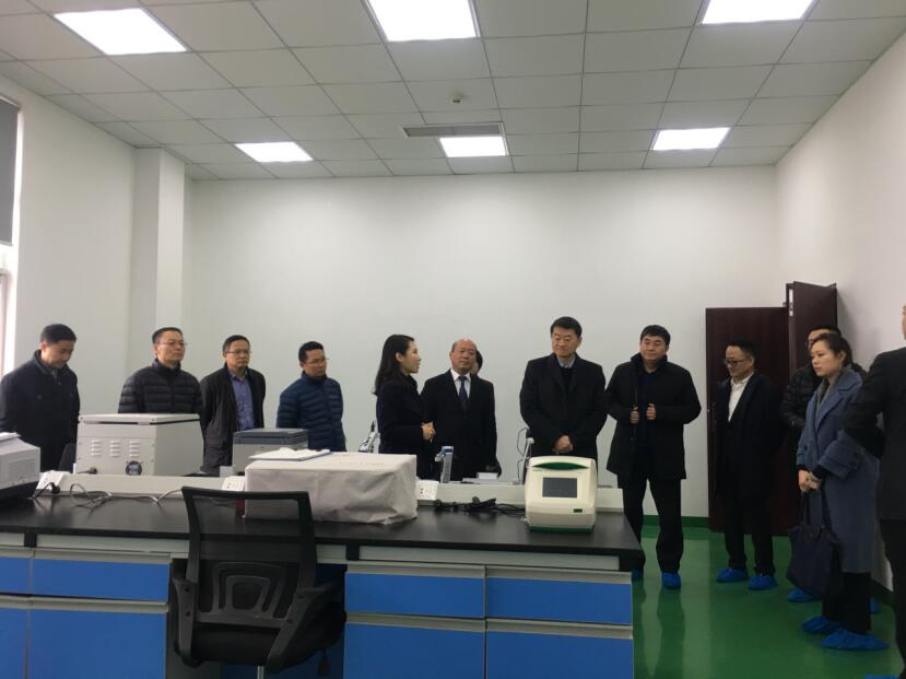 集团党委书记、董事长任丁率队调研 德仁堂控股集团